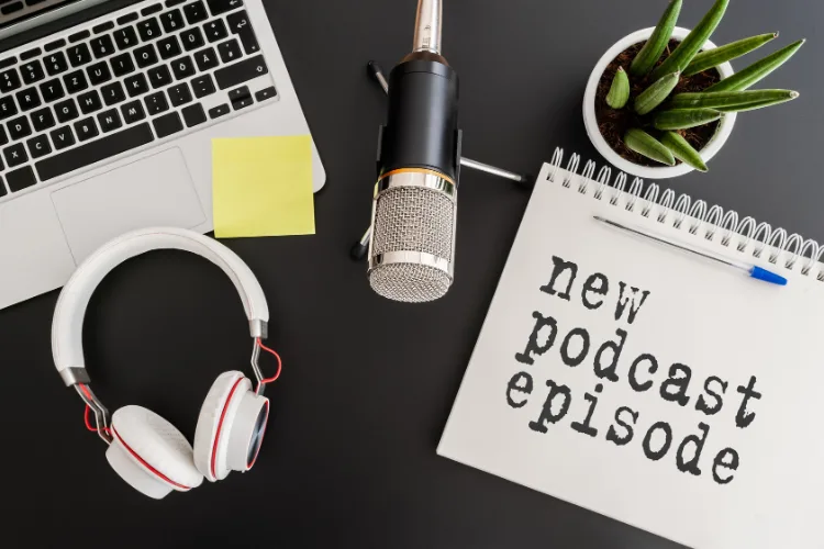 Microphone and podcast recording equipment for entrepreneurs starting a business podcast