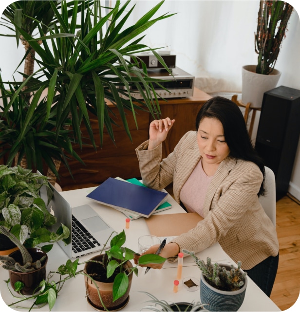 Executive working with virtual assistant for productivity